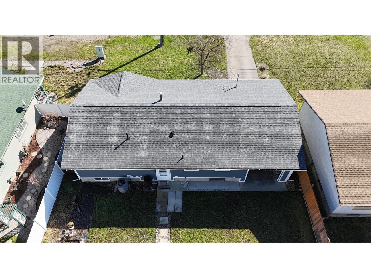 7665 BOUNDARY Drive - Grand Forks House for Sale, 4 Bedrooms (10370932)# - 5