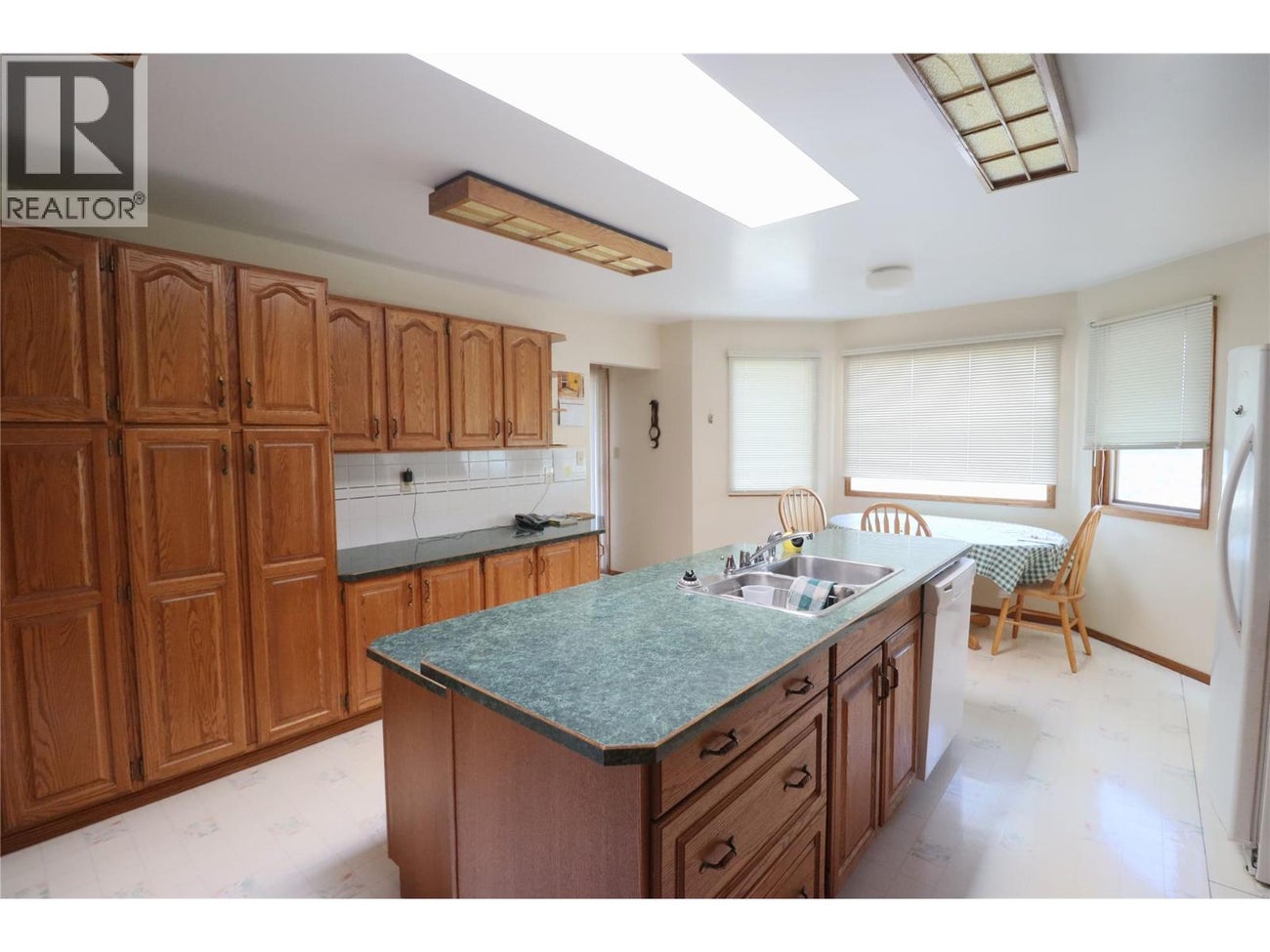 210 WINNIPEG Avenue - Grand Forks Single Family for Sale, 3 Bedrooms (10372018)# - 15