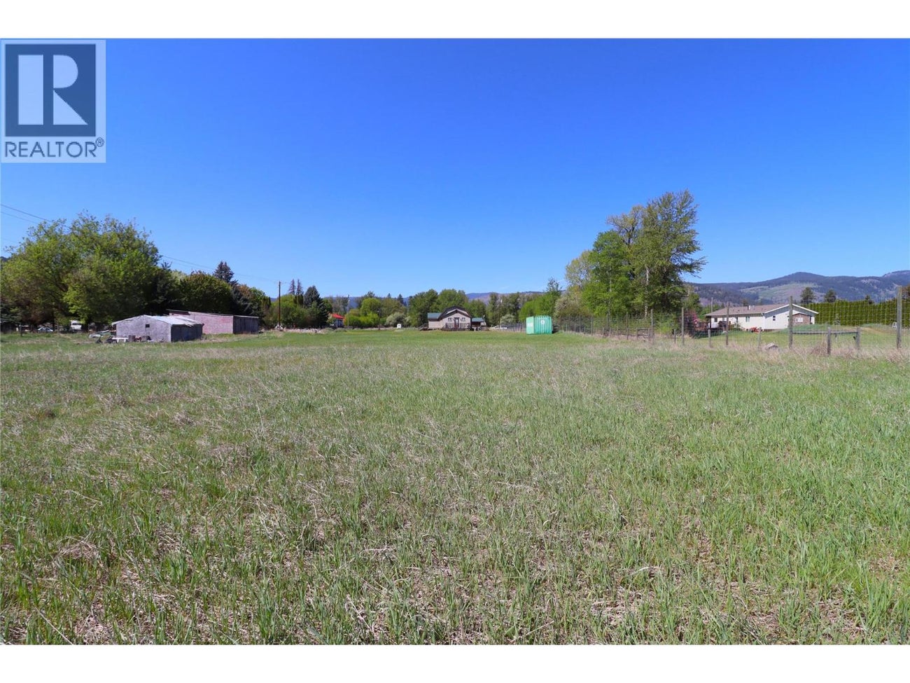 5818 17th Street - Grand Forks Single Family for Sale, 2 Bedrooms (10375226)# - 21