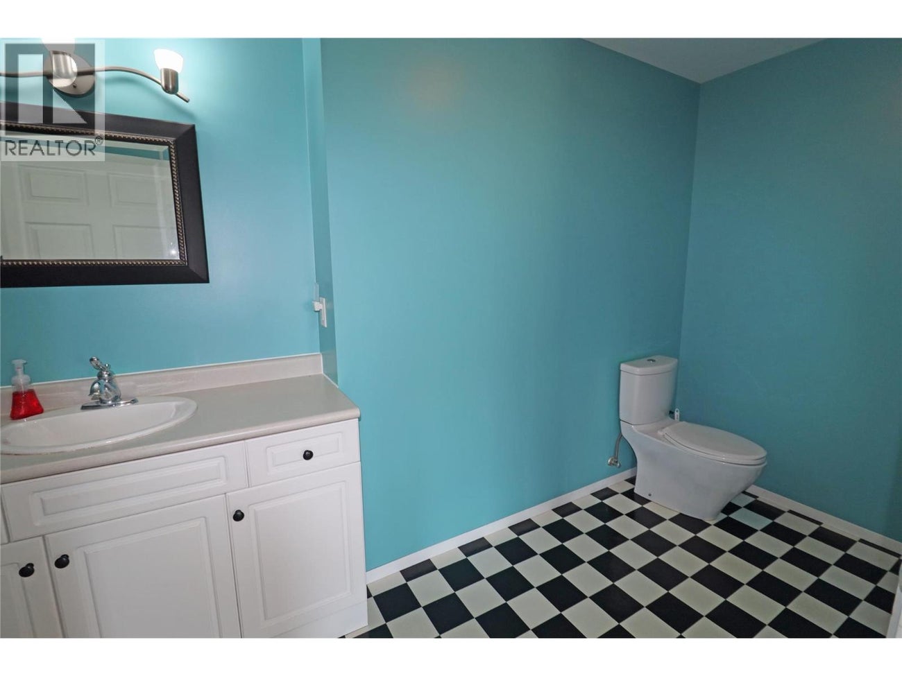 3285 EAGLE RIDGE Road - Grand Forks House for Sale, 3 Bedrooms (10377850)# - 45