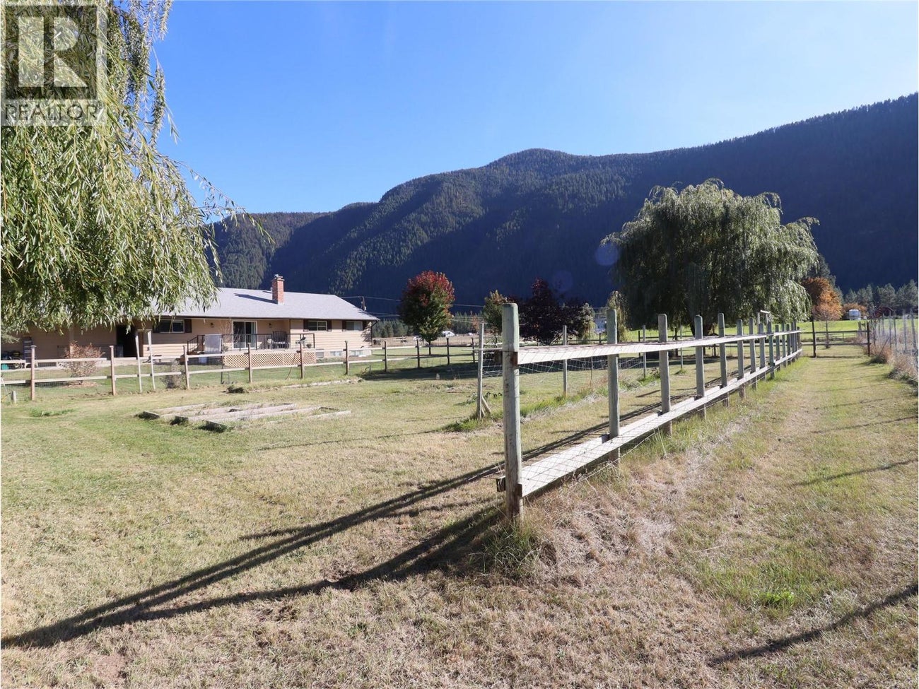 5015 SIMINOFF Road - Grand Forks House for Sale, 5 Bedrooms (10378052)# - 61