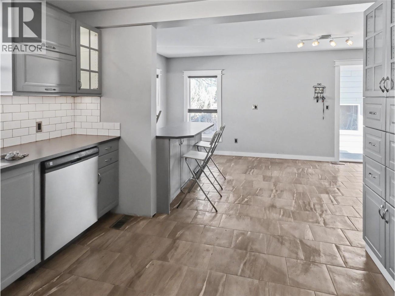 1640 Ode Road - Christina Lake Single Family for Sale, 2 Bedrooms (10378303)# - 28