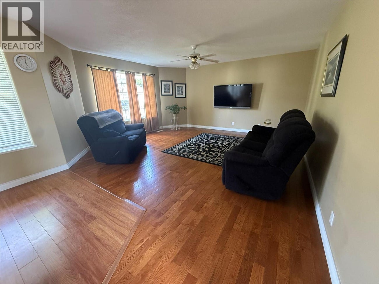 7760 Columbia Drive - Grand Forks Single Family for Sale, 4 Bedrooms (10378373)# - 12