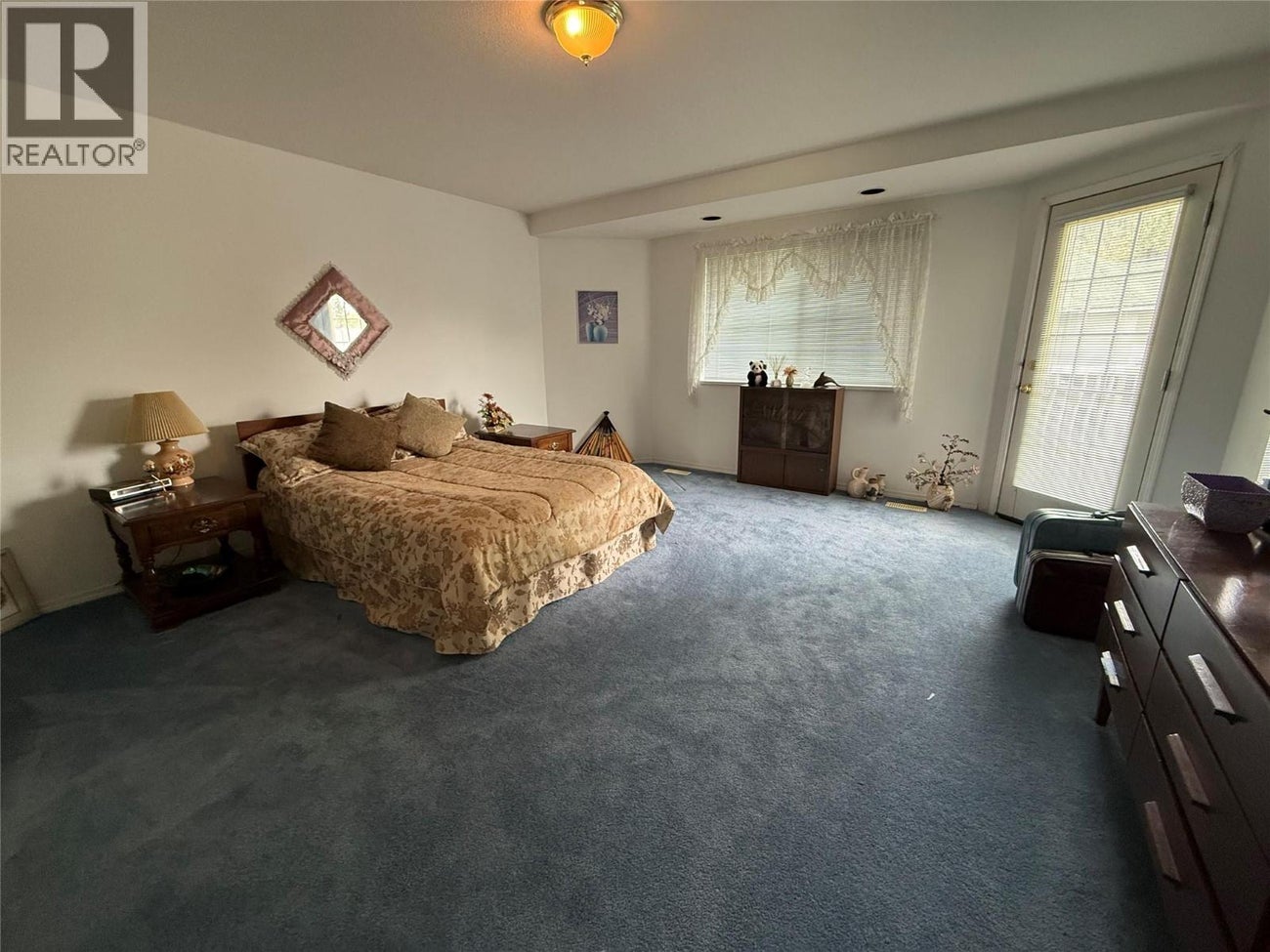 7760 Columbia Drive - Grand Forks Single Family for Sale, 4 Bedrooms (10378373)# - 20