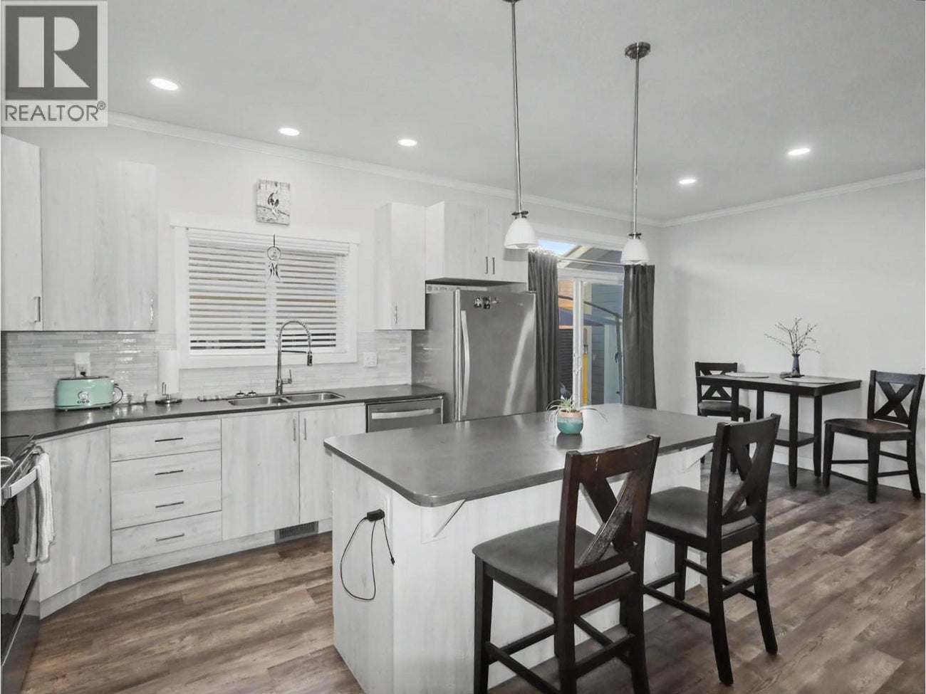 7654 18TH Street - Grand Forks Single Family for Sale, 3 Bedrooms (10380403)# - 7