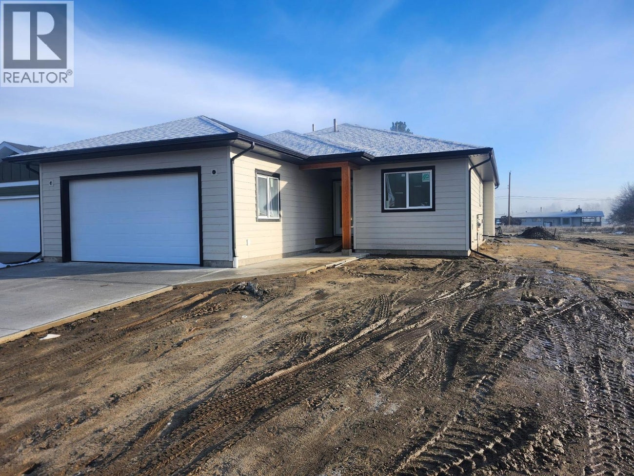 6050 19th Street - Grand Forks House for Sale, 3 Bedrooms (10381669)# - 1