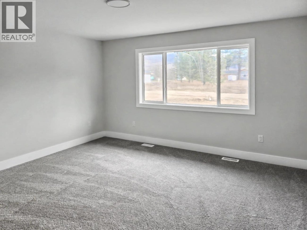 6050 19th Street - Grand Forks House for Sale, 3 Bedrooms (10381669)# - 6