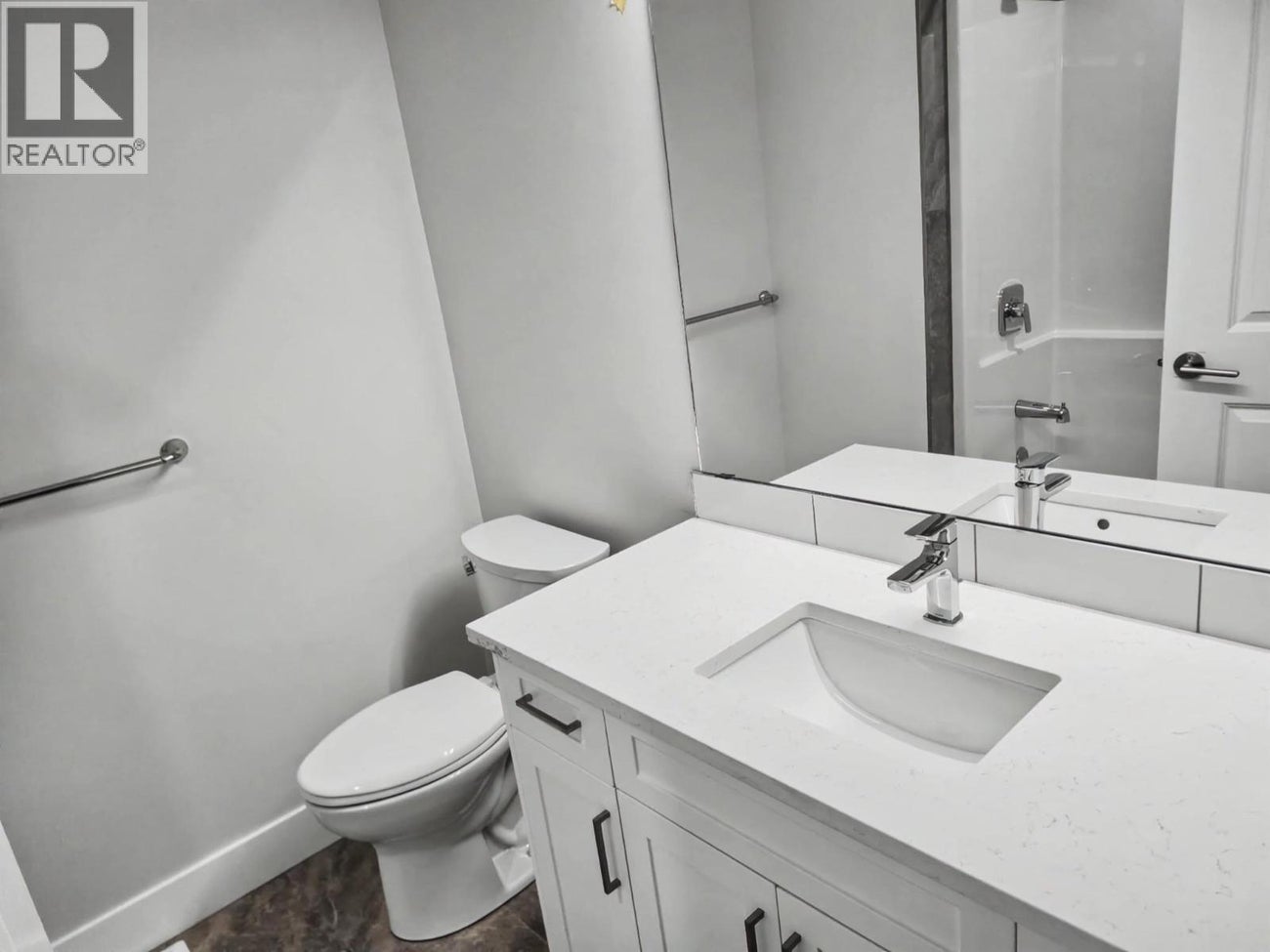 6050 19th Street - Grand Forks House for Sale, 3 Bedrooms (10381669)# - 7