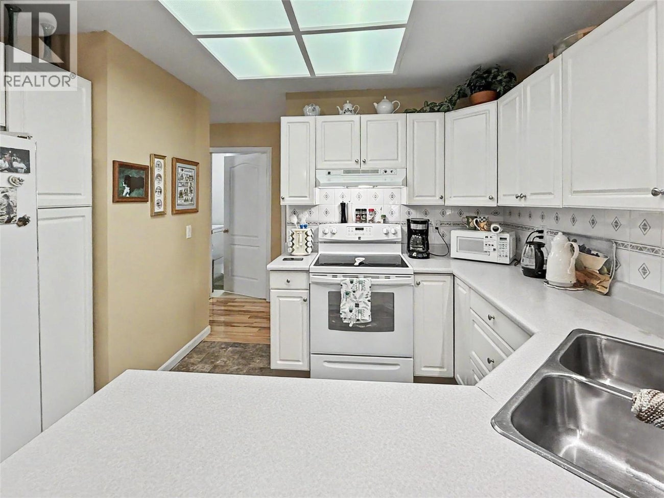 3150 Hama Road - Christina Lake Single Family for Sale, 3 Bedrooms (10383082)# - 16