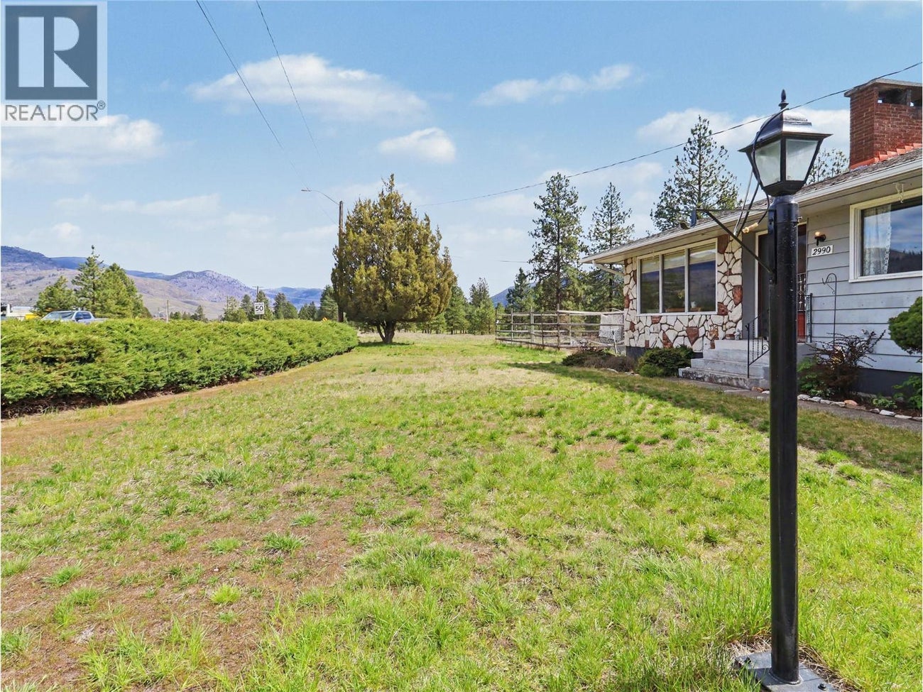 2990 68th Avenue - Grand Forks House for Sale, 3 Bedrooms (10384021)# - 2