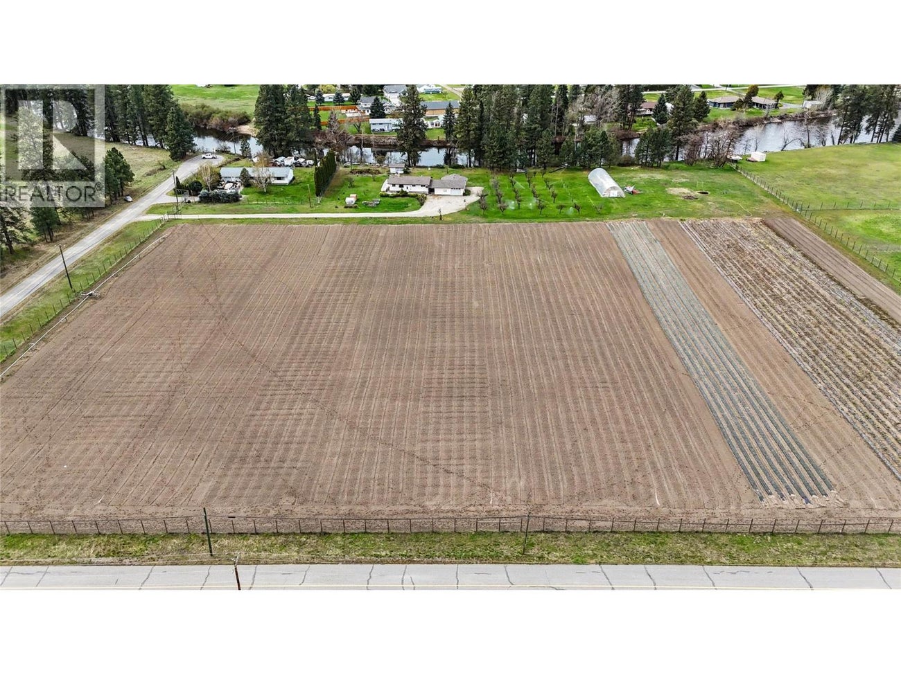 3845 CARSON Road - Grand Forks House for Sale, 4 Bedrooms (10384493)# - 8