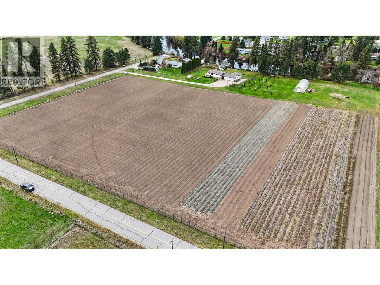 3845 CARSON Road - Grand Forks House for Sale, 4 Bedrooms (10384493)# - 9