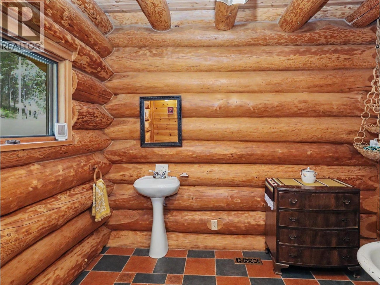 5200 Hardy Mountain Road - Grand Forks House for Sale, 3 Bedrooms (10384876)# - 24