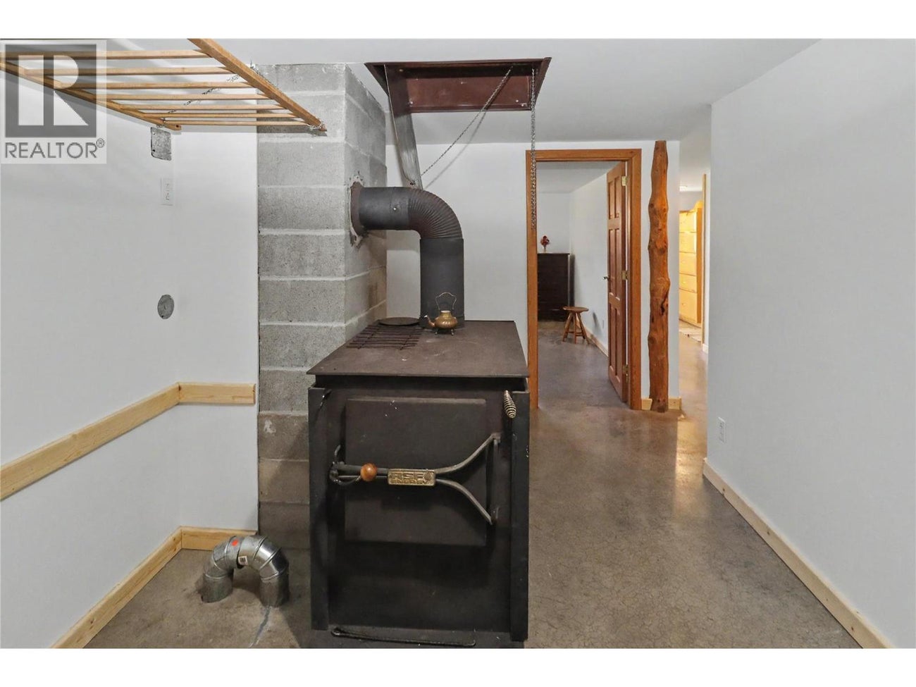 5200 Hardy Mountain Road - Grand Forks House for Sale, 3 Bedrooms (10384876)# - 53