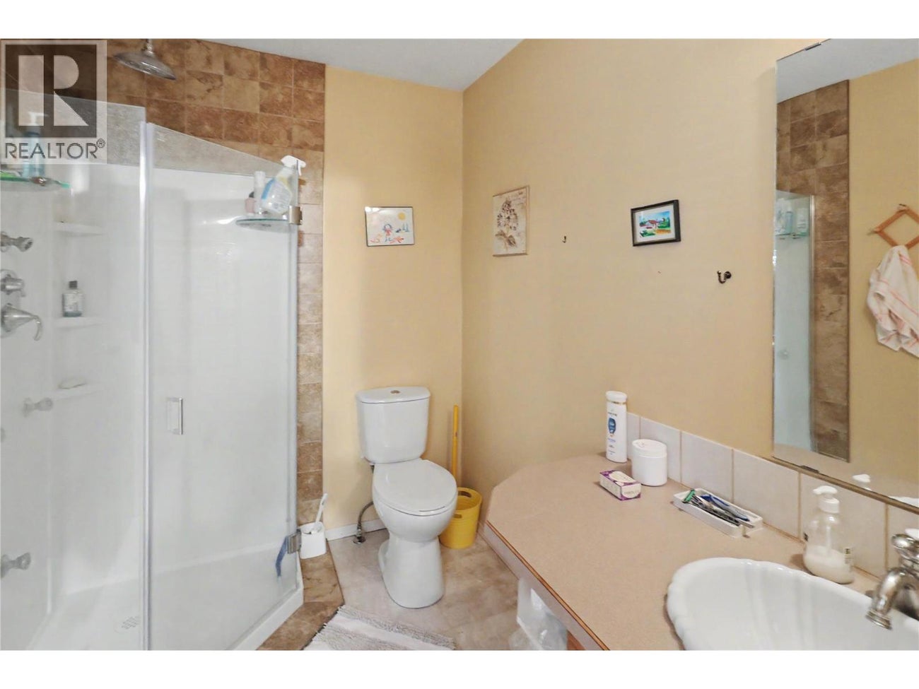 4055 Victoria Road - Grand Forks House for Sale, 5 Bedrooms (10395473)# - 18