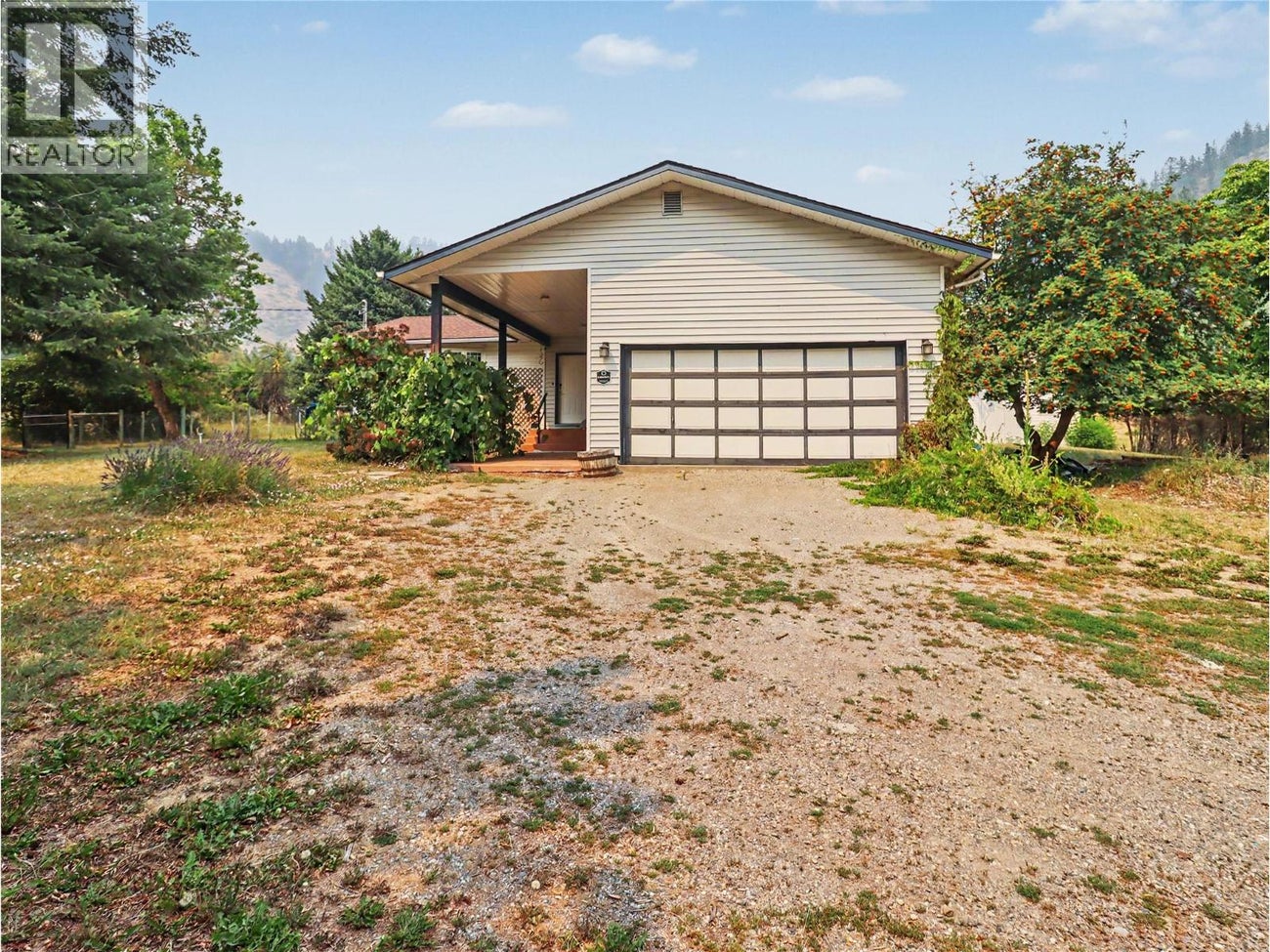 4055 Victoria Road - Grand Forks House for Sale, 5 Bedrooms (10395473)# - 46