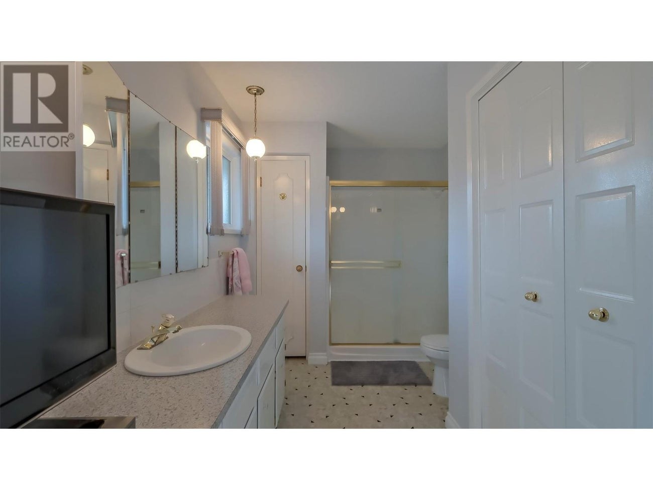 5831 Old Vernon Road - Kelowna House for Sale, 4 Bedrooms (10329702) #37