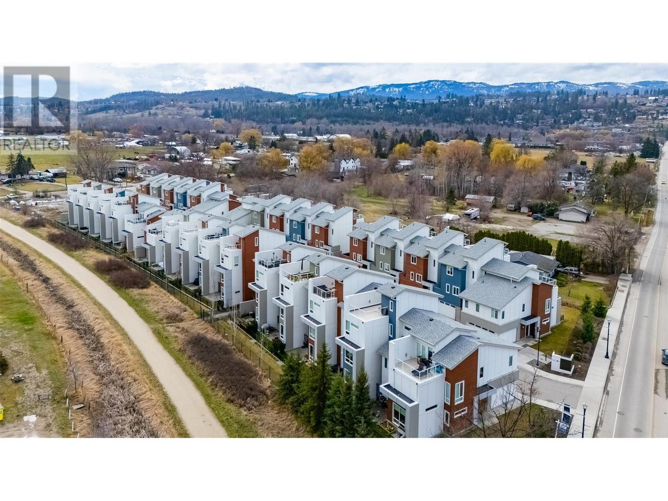 3719 Woodsdale Road Unit# 4 - Lake Country Row / Townhouse for Sale, 3 Bedrooms (10341202) #43