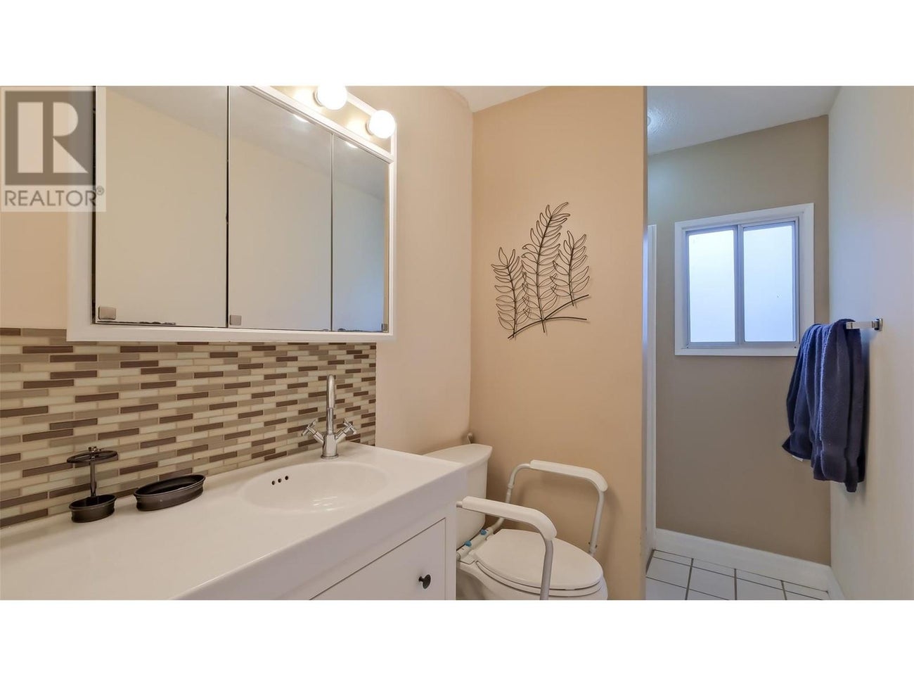 4099 Miller Road - Kelowna House for Sale, 4 Bedrooms (10344332) #25