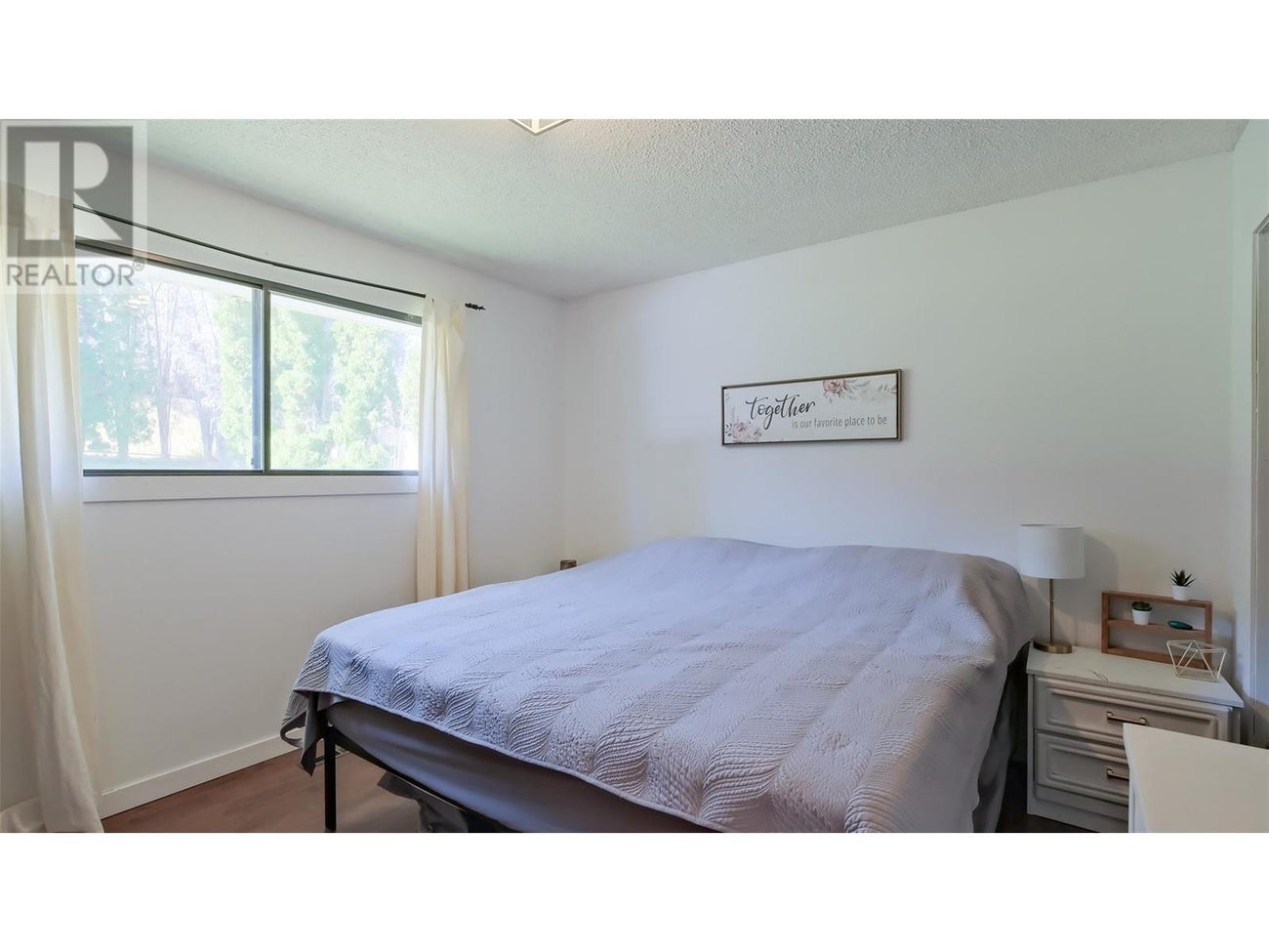 2214 Lynrick Road - Kelowna House for Sale, 5 Bedrooms (10345118) #15
