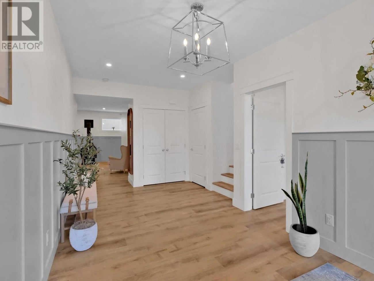 10290 Columbia Way - Vernon Single Family for Sale, 4 Bedrooms (10350781)# - 29