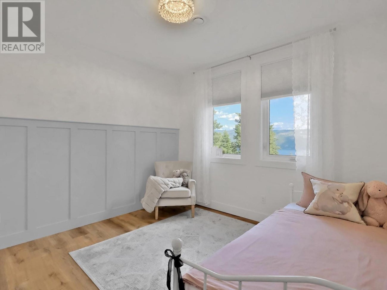 10290 Columbia Way - Vernon House for Sale, 4 Bedrooms (10350781) #33