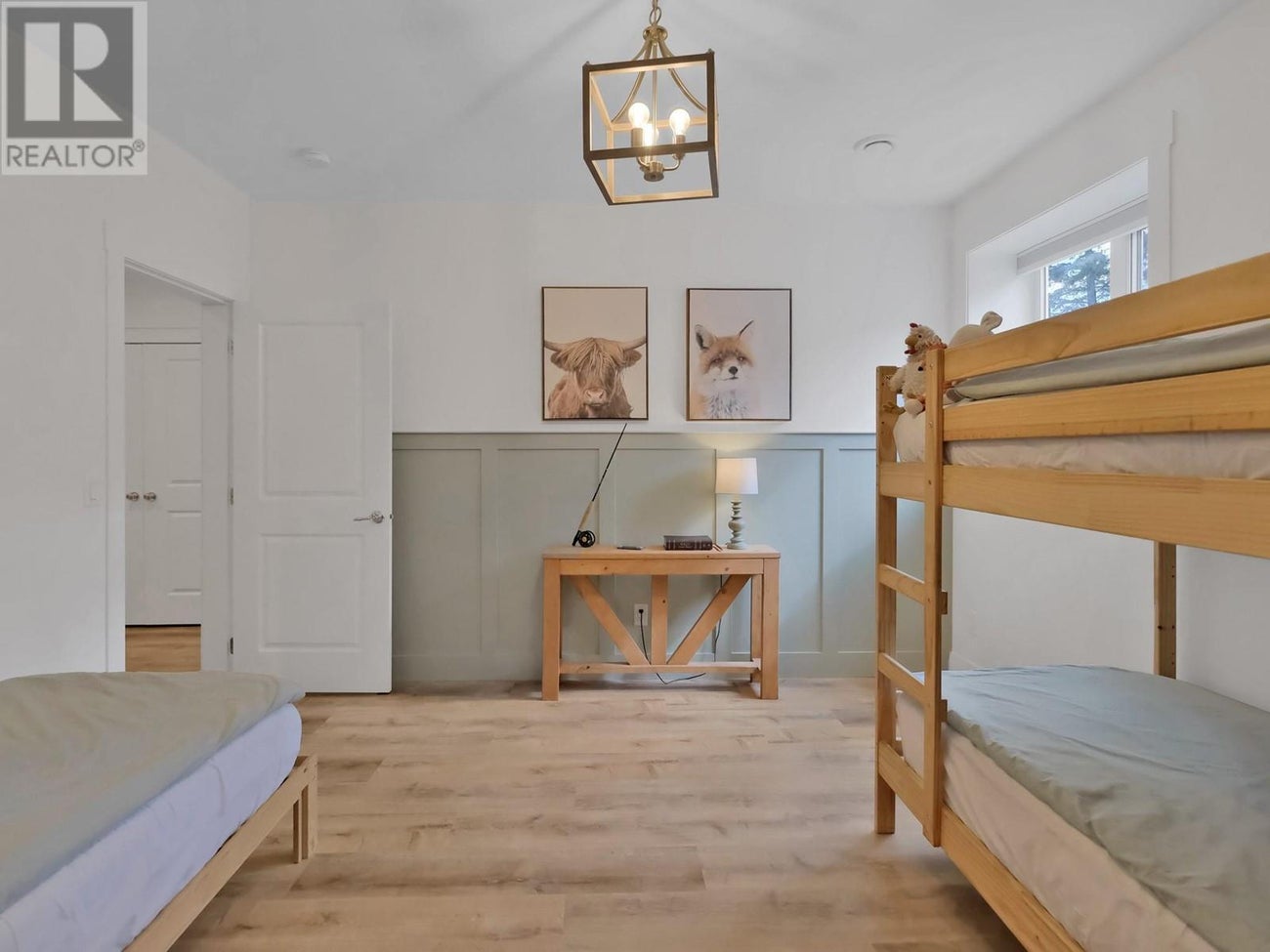 10290 Columbia Way - Vernon Single Family for Sale, 4 Bedrooms (10350781)# - 35