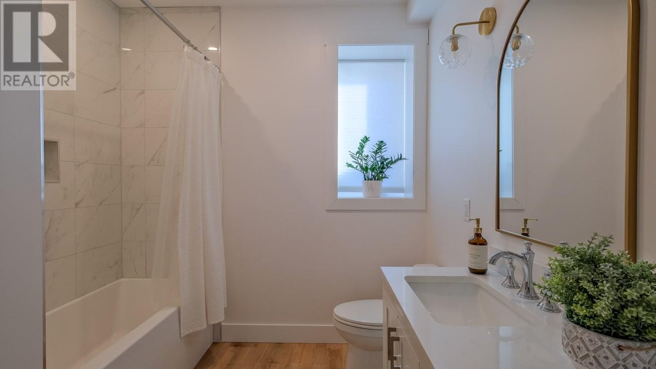 10290 Columbia Way - Vernon House for Sale, 4 Bedrooms (10350781) #37