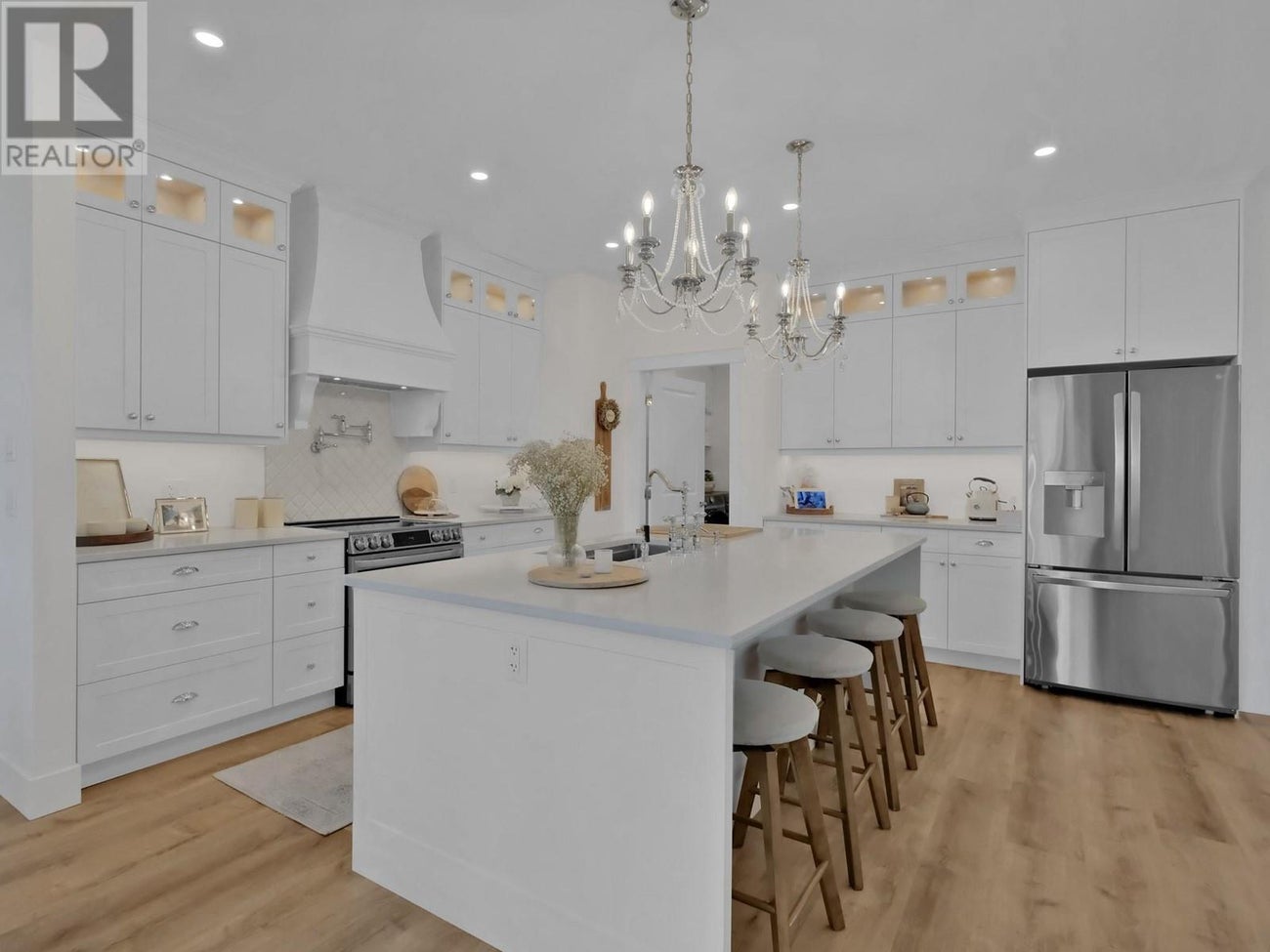 10290 Columbia Way - Vernon House for Sale, 4 Bedrooms (10350781) #7