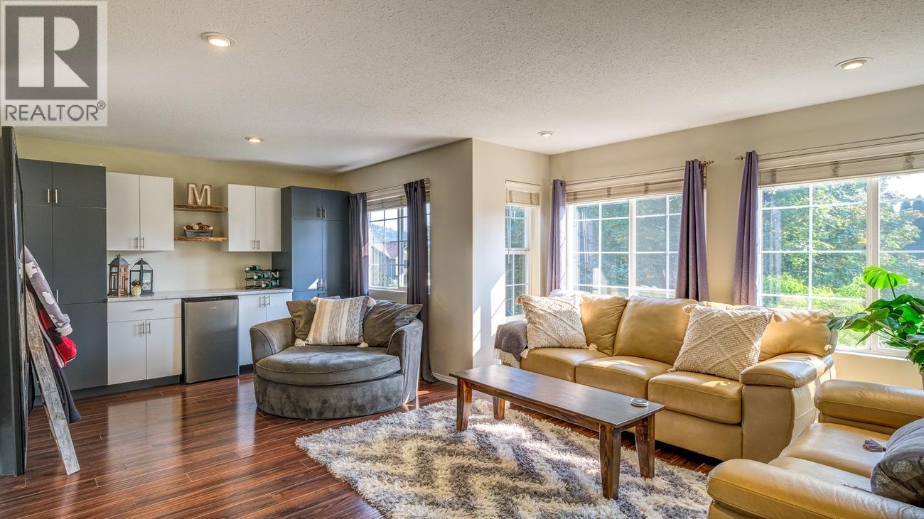 1853 Glenhaven Crescent - Kelowna House for Sale, 4 Bedrooms (10360623) #13