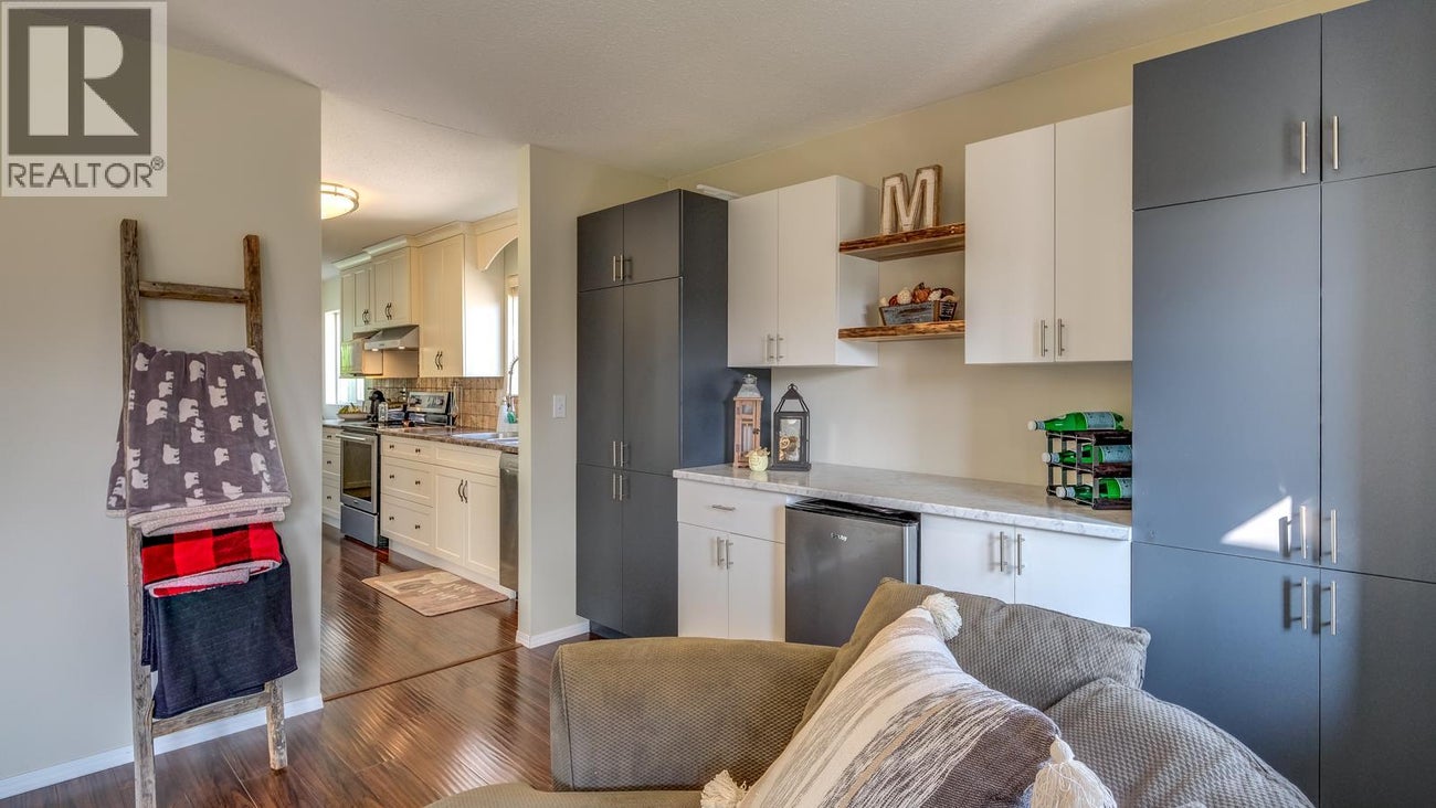 1853 Glenhaven Crescent - Kelowna House for Sale, 4 Bedrooms (10360623) #14