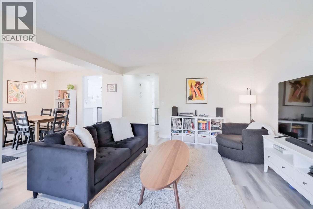 1853 Edgehill Avenue Unit# 12 - Kelowna Single Family for Sale, 3 Bedrooms (10362115)# - 13