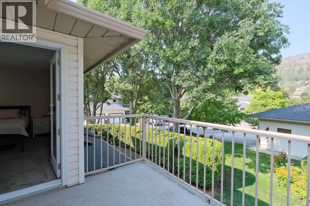 1853 Edgehill Avenue Unit# 12 - Kelowna Single Family for Sale, 3 Bedrooms (10362115)# - 26
