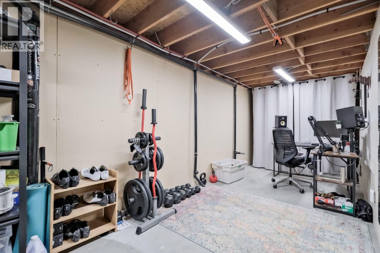 1853 Edgehill Avenue Unit# 12 - Kelowna Single Family for Sale, 3 Bedrooms (10362115)# - 33
