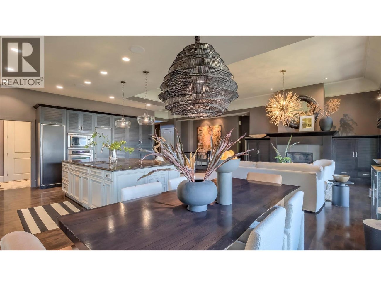 1749 Capistrano Drive - Kelowna Single Family for Sale, 3 Bedrooms (10363783)# - 20