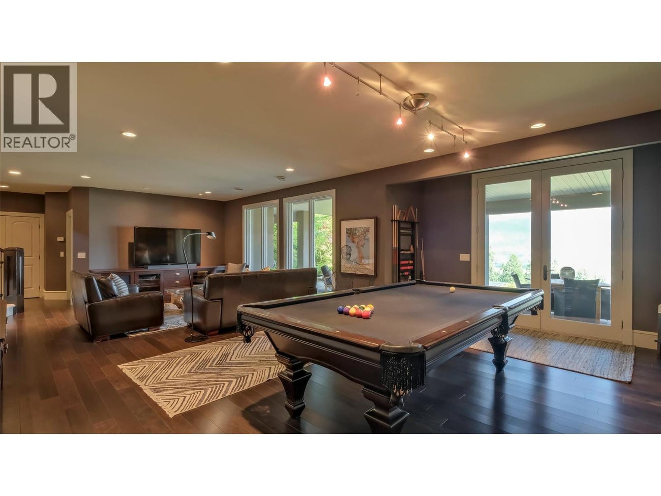 1749 Capistrano Drive - Kelowna Single Family for Sale, 3 Bedrooms (10363783)# - 45