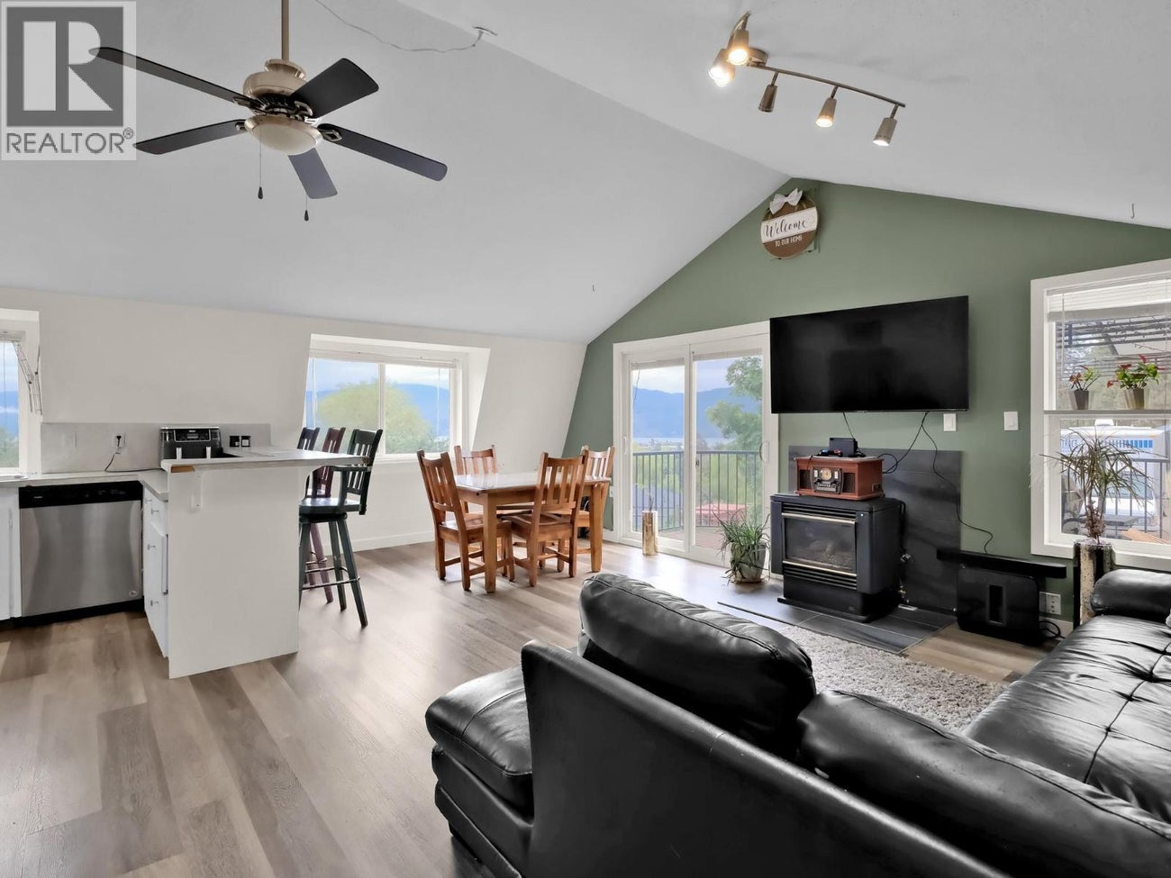 2630 Rufli Road - West Kelowna Single Family for Sale, 4 Bedrooms (10364189)# - 33