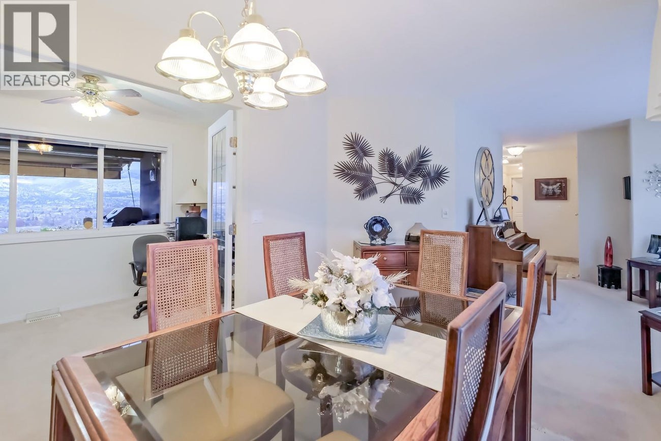 459 Ridge Place - Penticton Single Family for Sale, 2 Bedrooms (10370531)# - 19