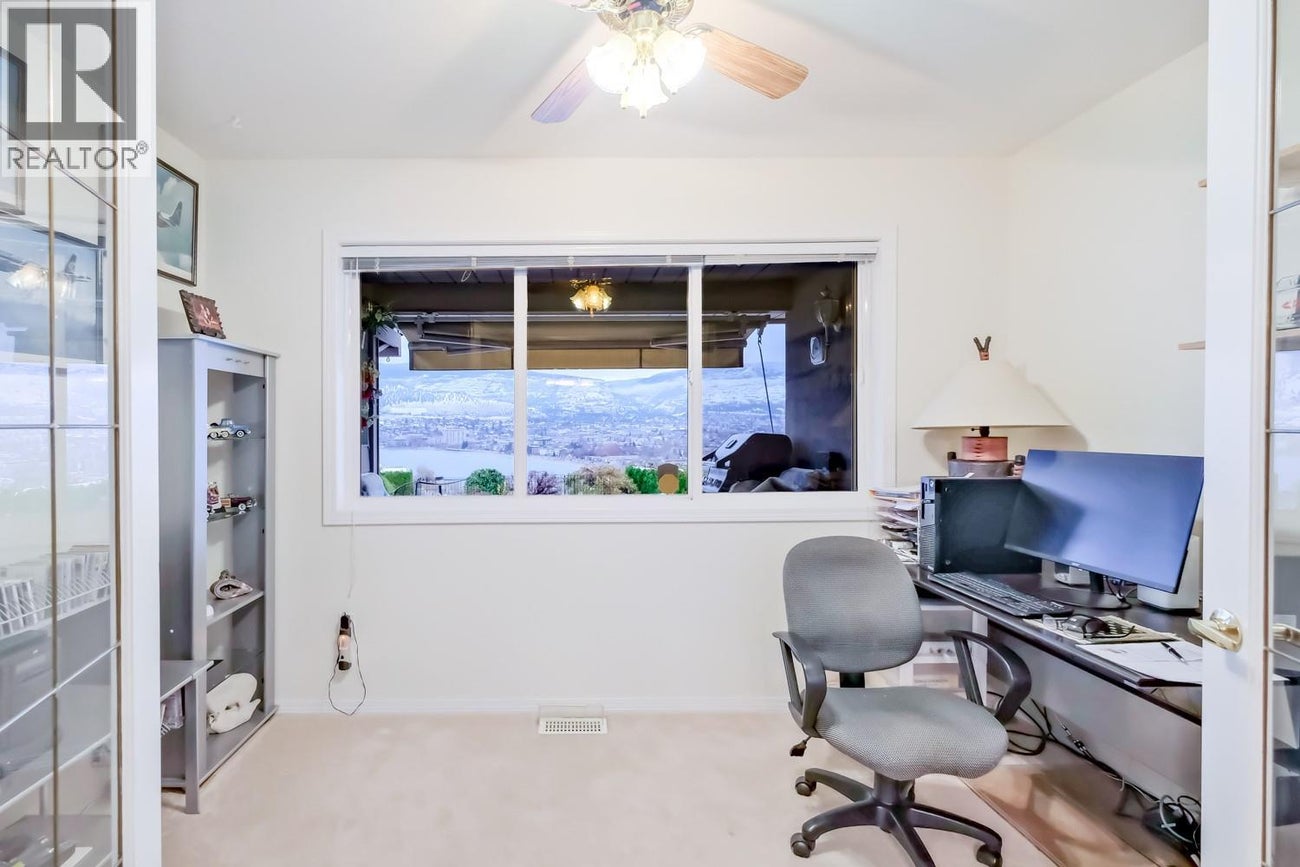 459 Ridge Place - Penticton Single Family for Sale, 2 Bedrooms (10370531)# - 22