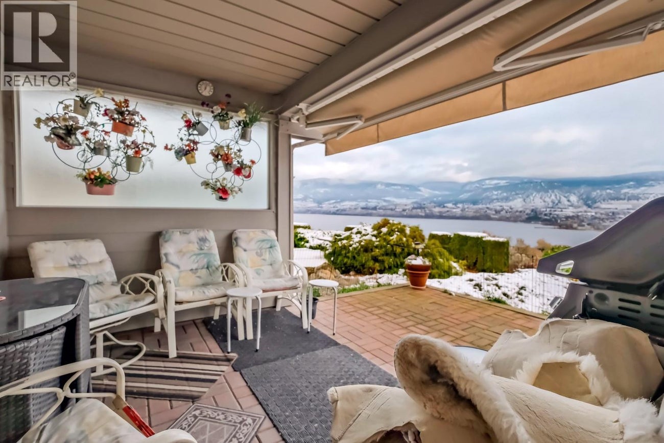 459 Ridge Place - Penticton Single Family for Sale, 2 Bedrooms (10370531)# - 30