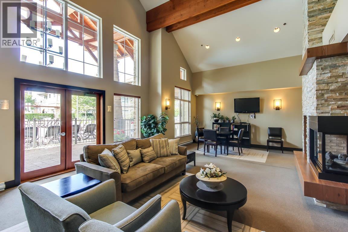 1099 Sunset Drive Unit# 334 - Kelowna Single Family for Sale, 2 Bedrooms (10370856)# - 31