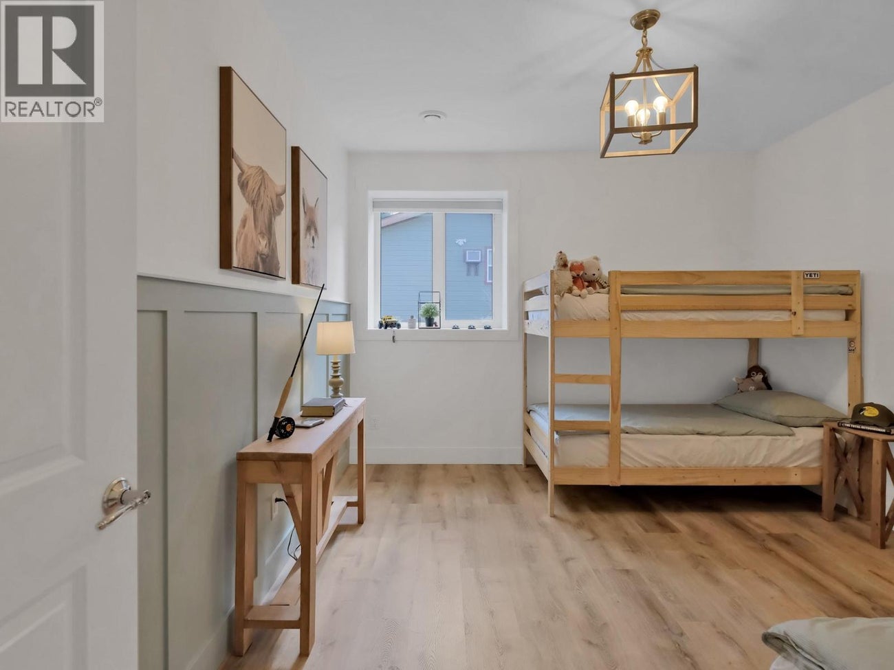 10290 Columbia Way - Vernon Single Family for Sale, 4 Bedrooms (10374651)# - 34