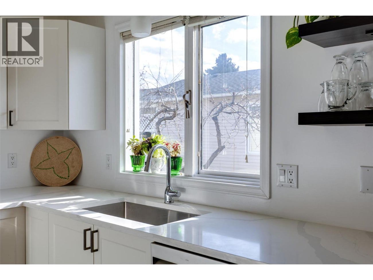 1255 Raymer Avenue Unit# 527 - Kelowna Single Family for Sale, 2 Bedrooms (10375690)# - 4