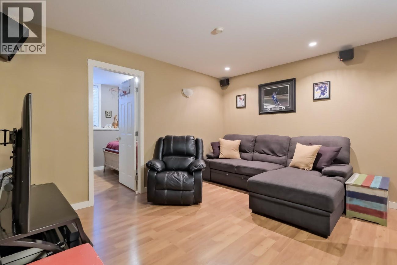 2175 Shannon Ridge Drive Unit# 2 - West Kelowna Single Family for Sale, 4 Bedrooms (10377766)# - 20