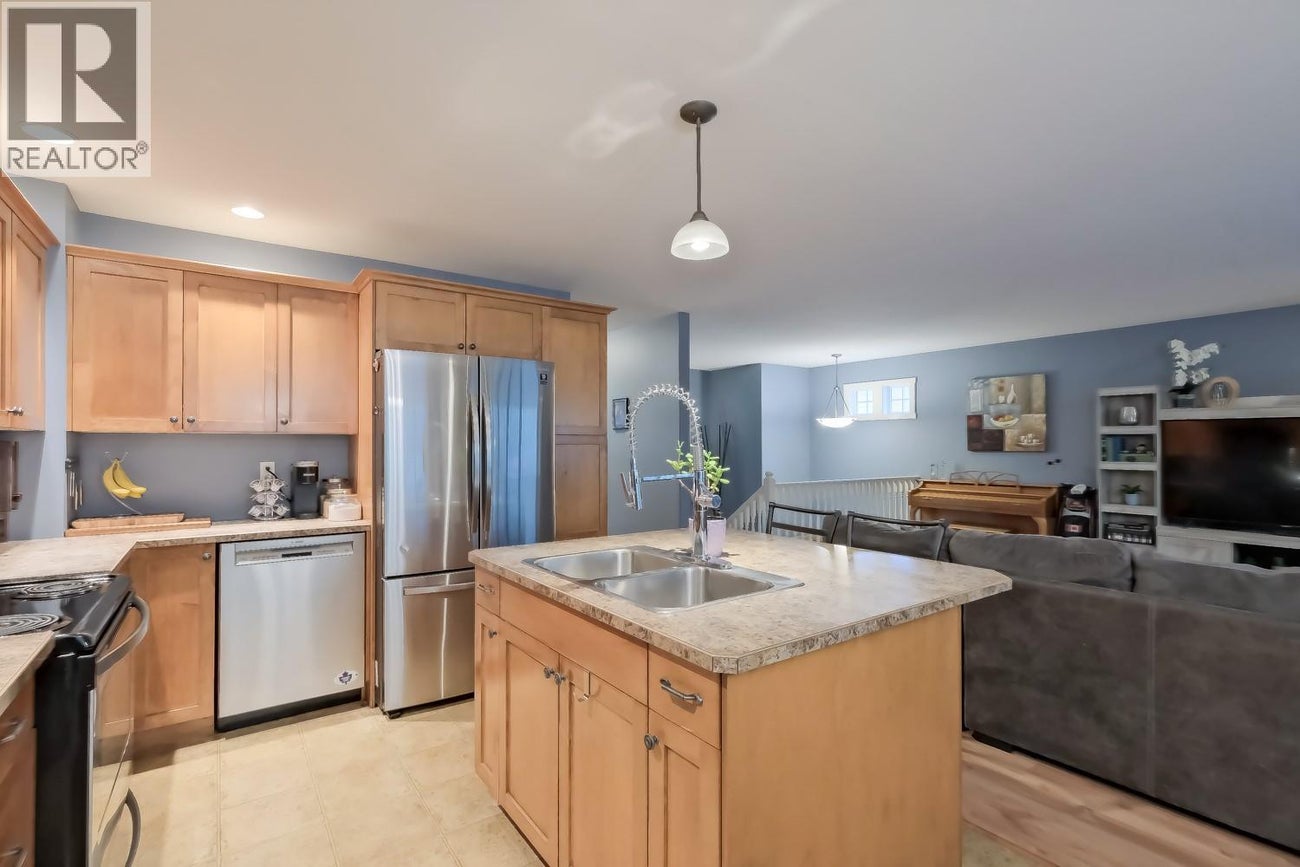 2175 Shannon Ridge Drive Unit# 2 - West Kelowna Row / Townhouse for Sale, 4 Bedrooms (10377766)# - 5