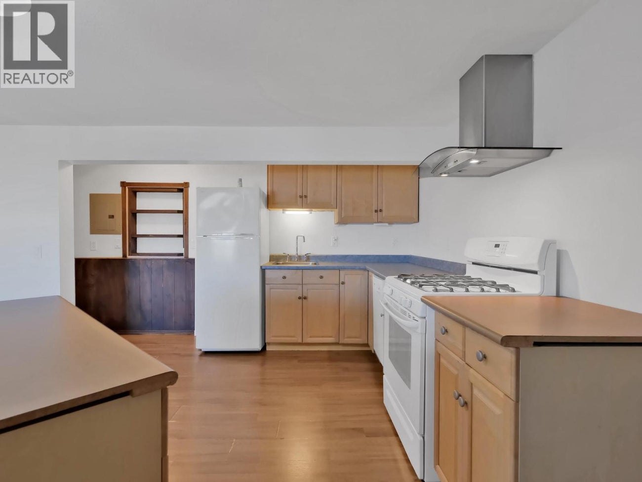 1108 Menu Road - West Kelowna Single Family for Sale, 5 Bedrooms (10379603)# - 45