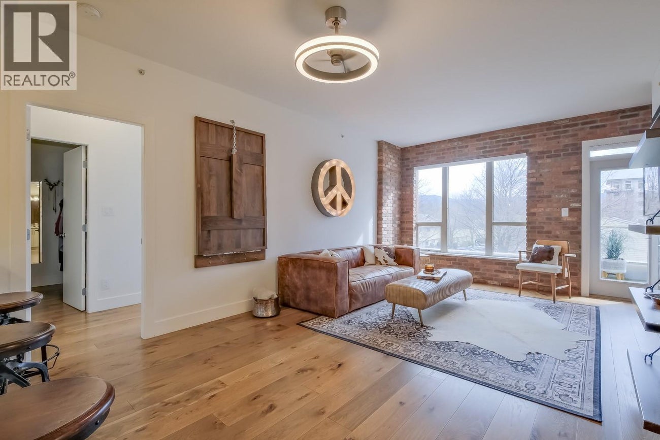 1160 Bernard Avenue Unit# 215 - Kelowna Single Family for Sale, 2 Bedrooms (10380948)# - 3