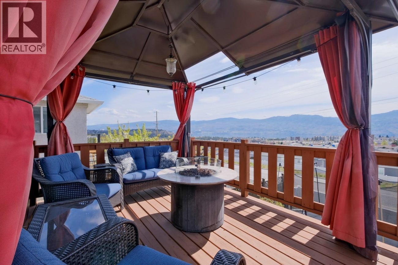 2440 Old Okanagan Highway Unit# 1114 - West Kelowna House for Sale, 3 Bedrooms (10384521)# - 30