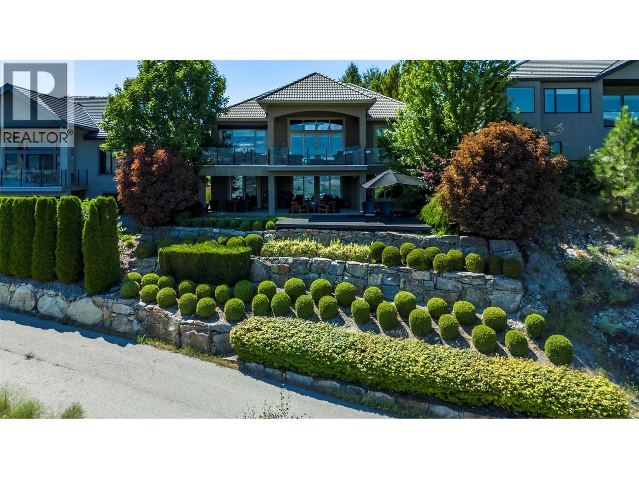 1749 Capistrano Drive - Kelowna House for Sale, 3 Bedrooms (10385473)# - 53