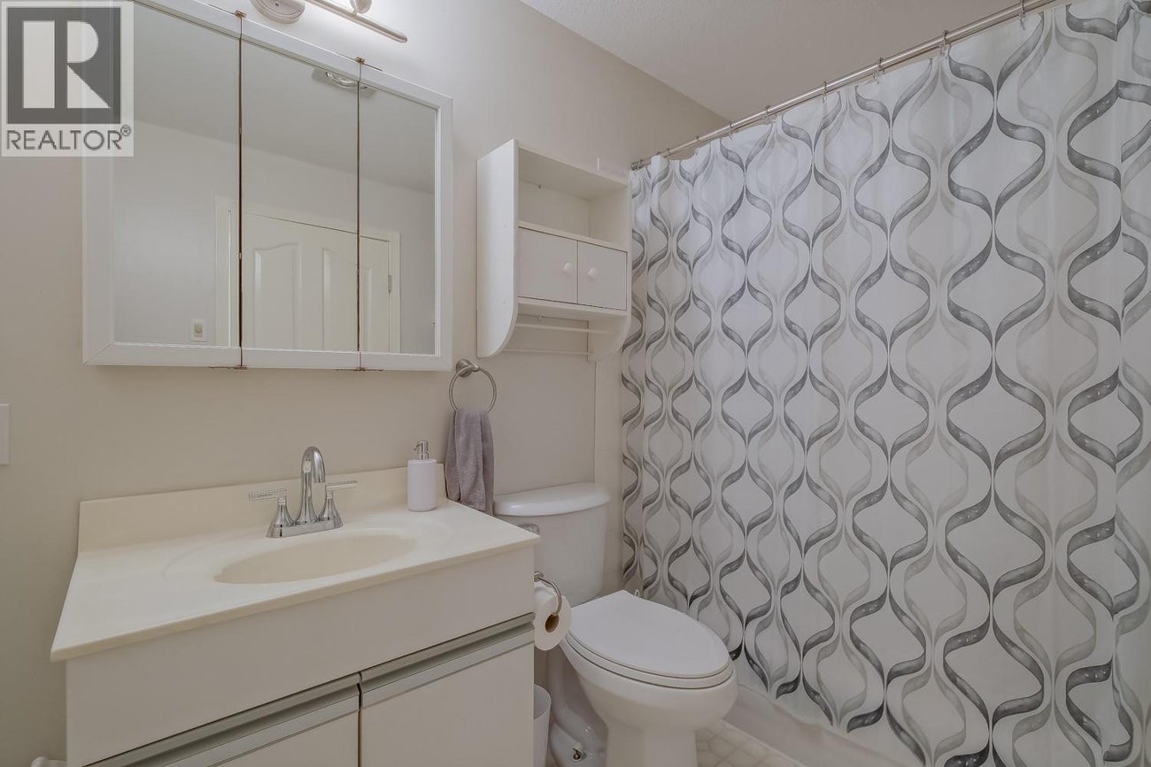 11420 Darlene Road - Lake Country House for Sale, 4 Bedrooms (10385737)# - 28